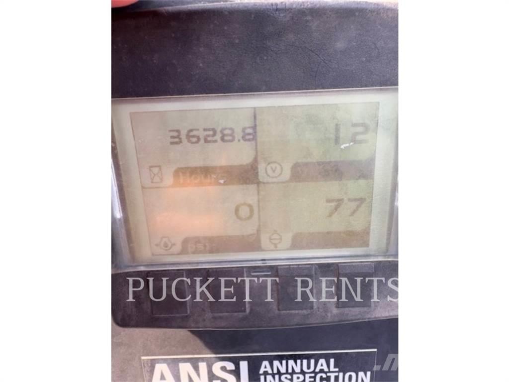 Genie S-65 曲臂高空工作平台