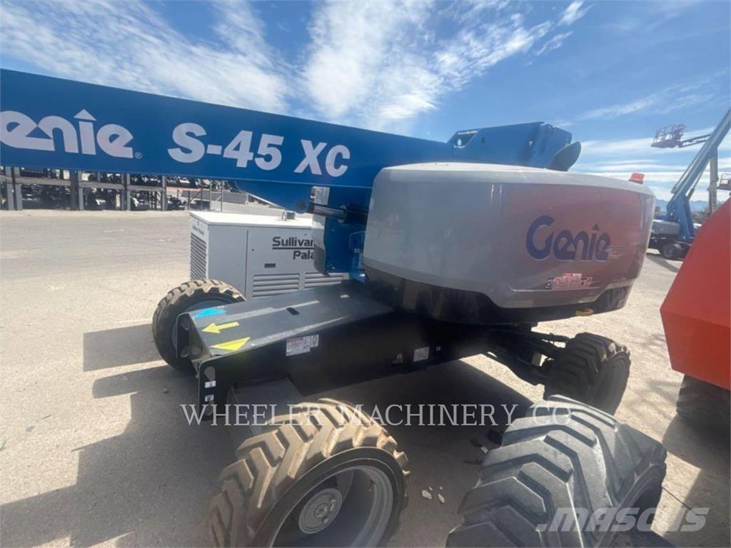 Genie S45XC SP 曲臂高空工作平台