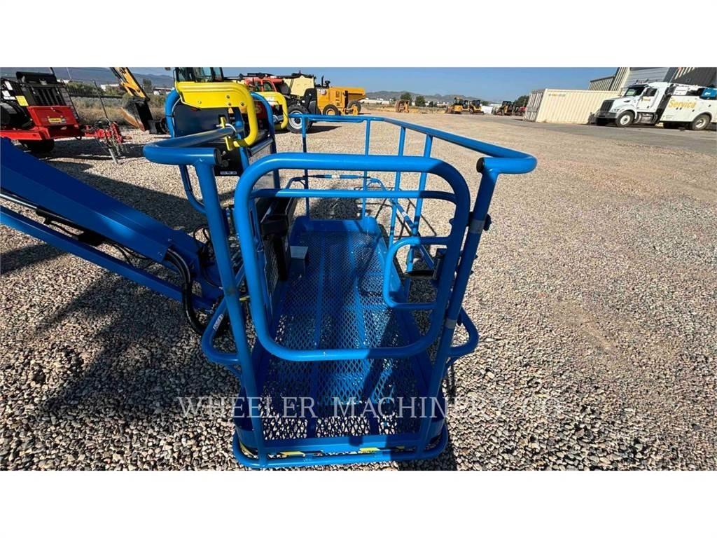 Genie S65XC 曲臂高空工作平台