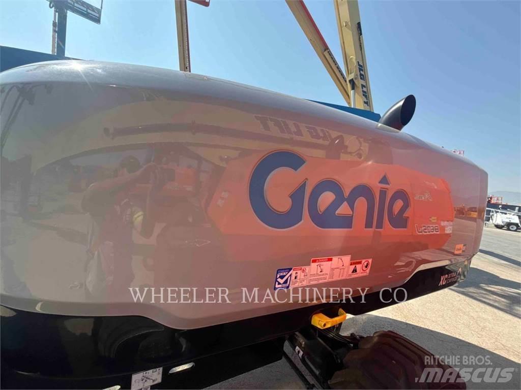 Genie S65XC 曲臂高空工作平台