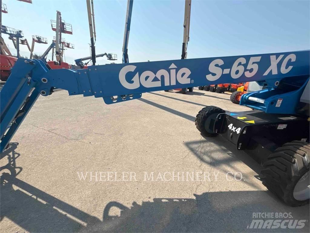 Genie S65XC 曲臂高空工作平台