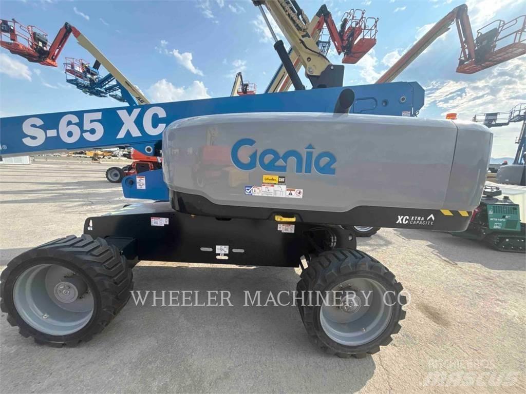 Genie S65XC 曲臂高空工作平台