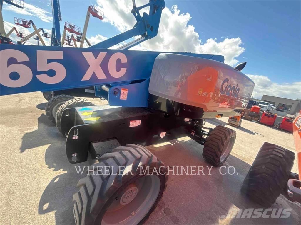 Genie S65XC SP 曲臂高空工作平台