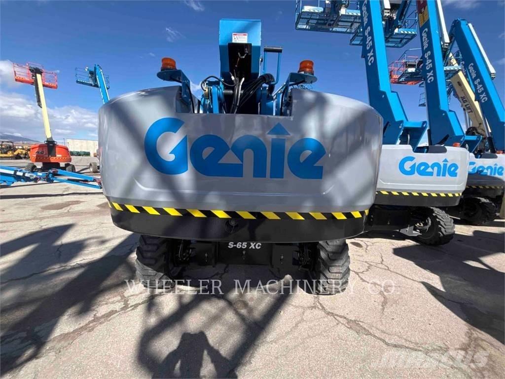 Genie S65XC SP 曲臂高空工作平台