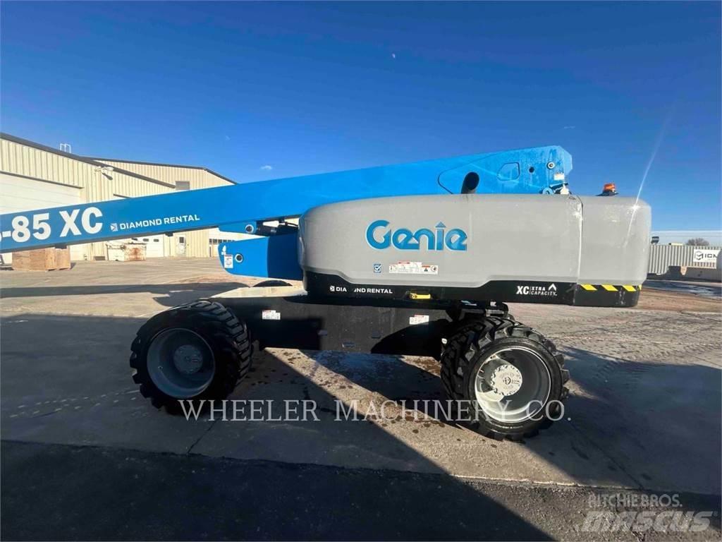 Genie S85XC 曲臂高空工作平台