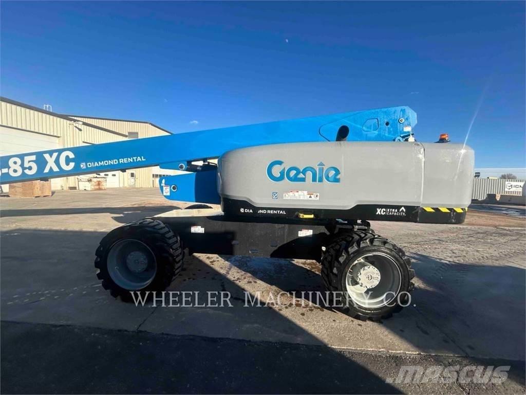 Genie S85XC 曲臂高空工作平台