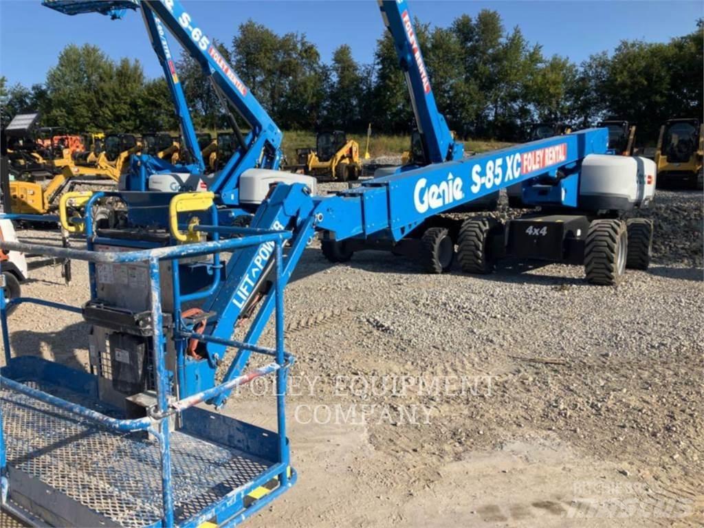 Genie S85XCD4W 曲臂高空工作平台