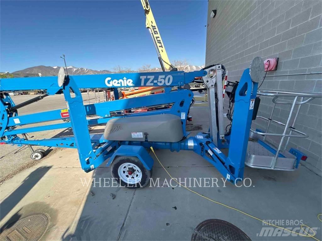 Genie TZ50 曲臂高空工作平台