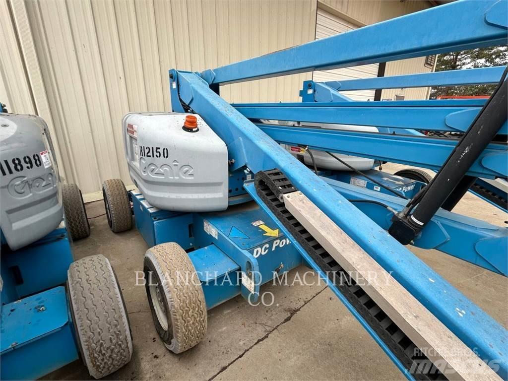 Genie Z45/25 曲臂高空工作平台