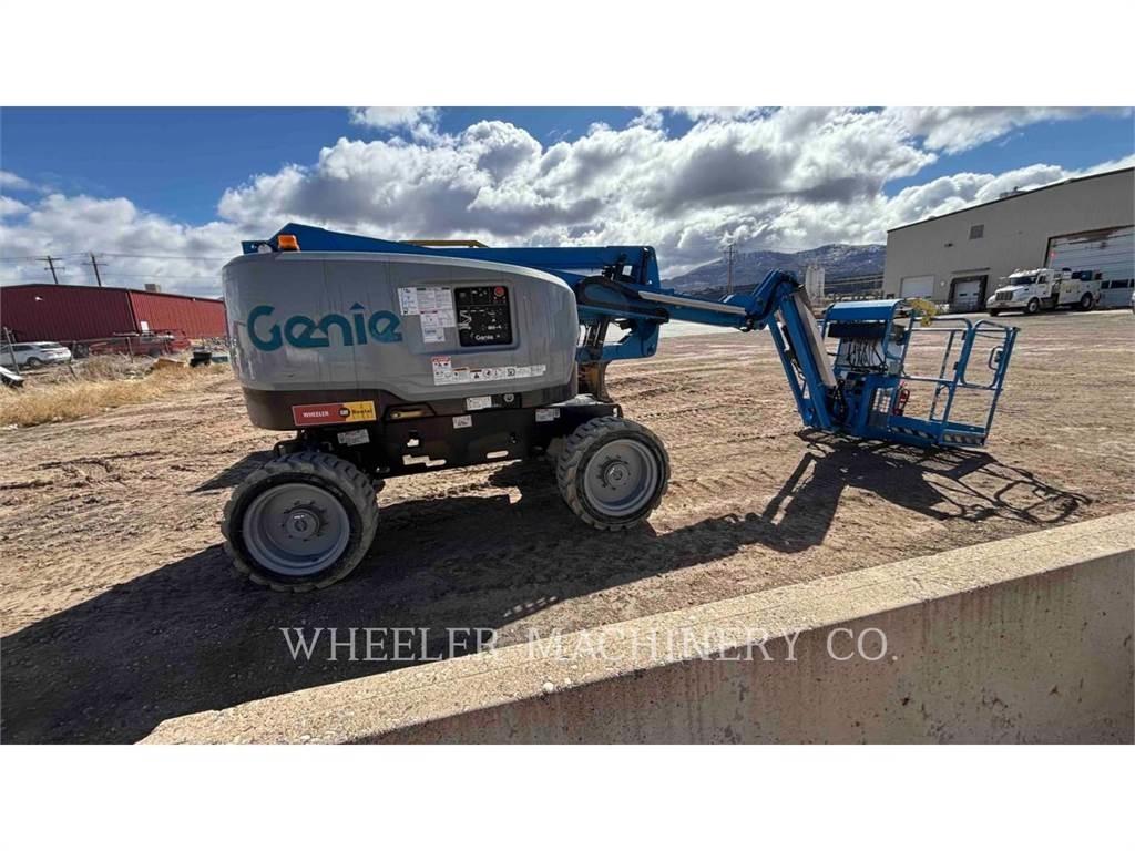 Genie Z45 XC 曲臂高空工作平台
