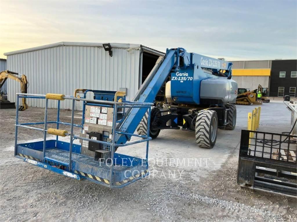 Genie ZX13570D4W 曲臂高空工作平台
