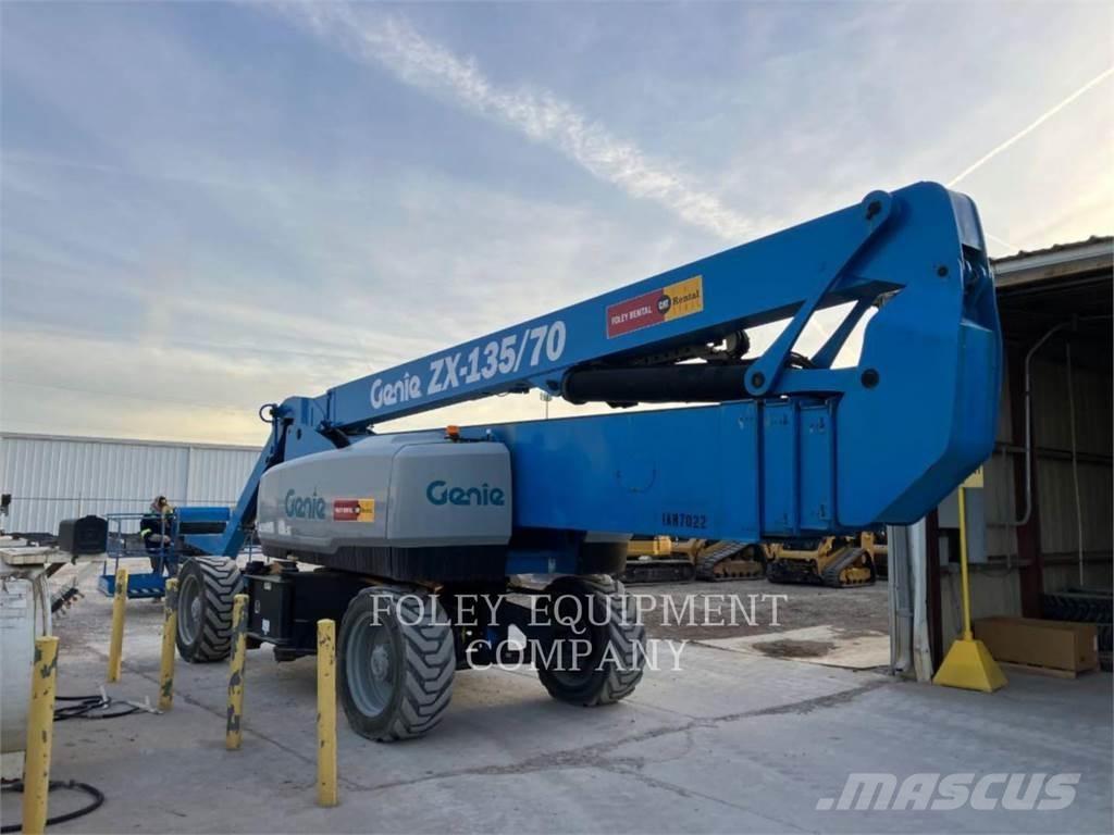 Genie ZX13570D4W 曲臂高空工作平台