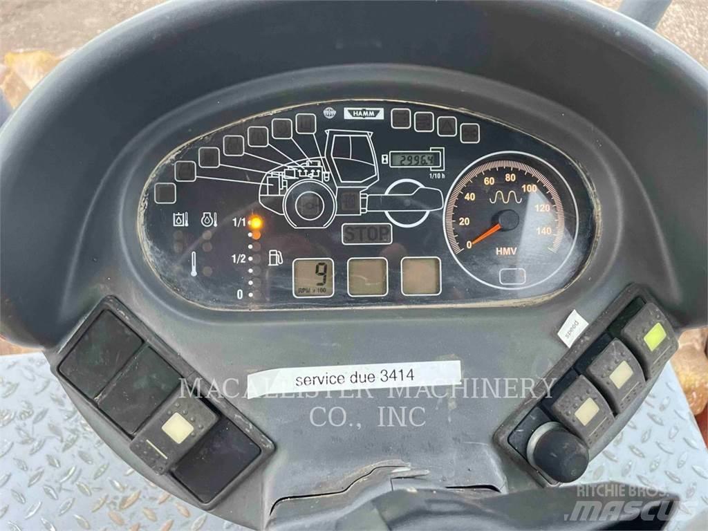 Hamm 3410 单轮压路机