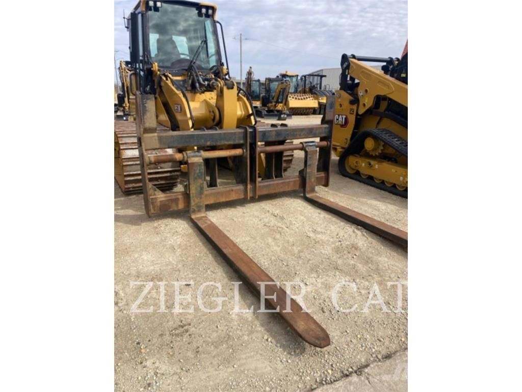  HENDERSON TAG_CZ 履带式装载机