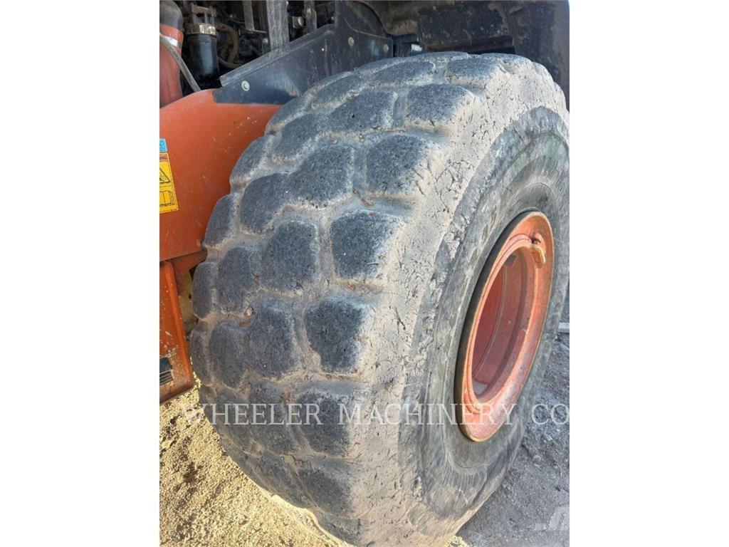 Hitachi ZW250-6 轮式装载机