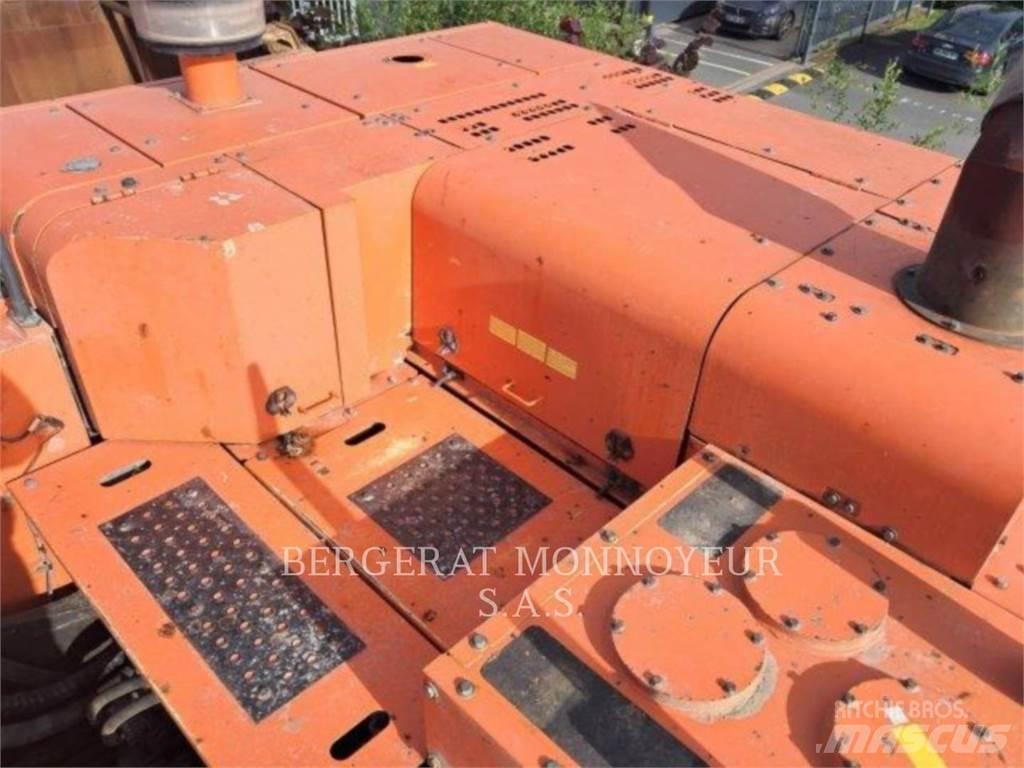 Hitachi ZX 670 45 履带挖掘机