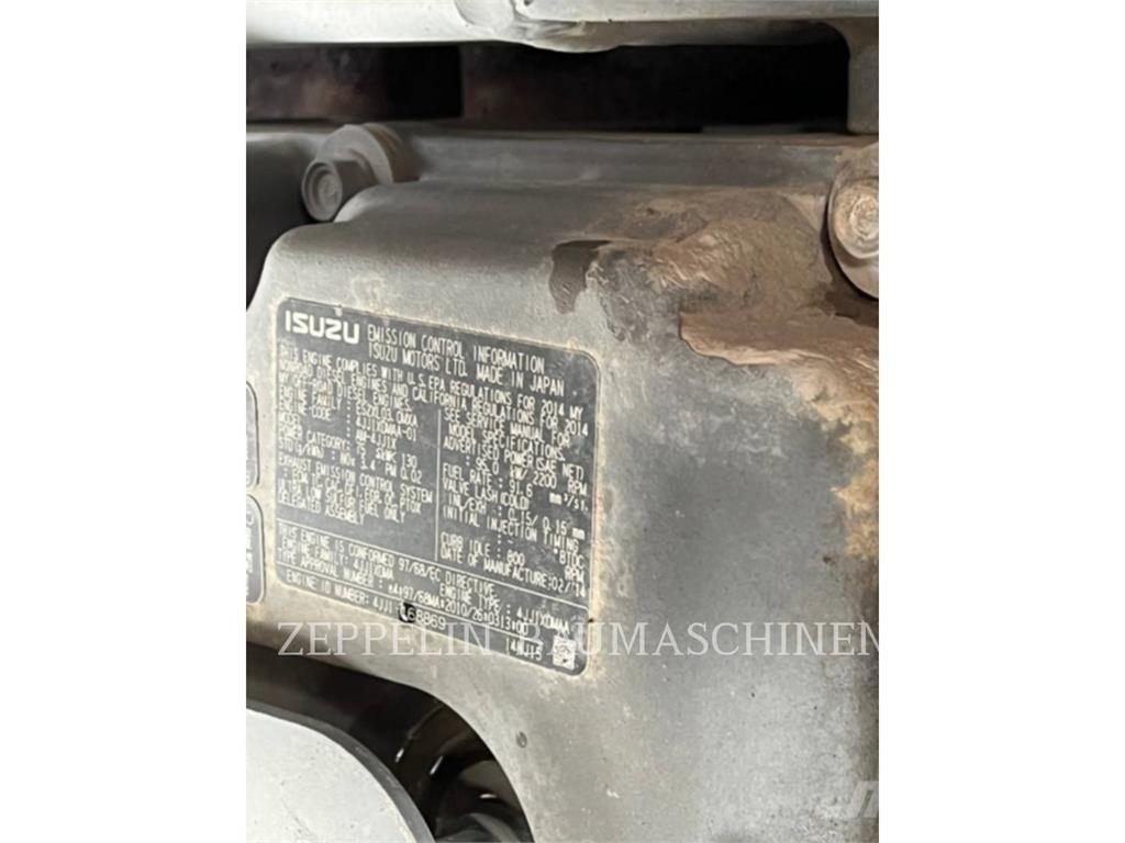 Hitachi ZX140W-5 轮式挖掘机