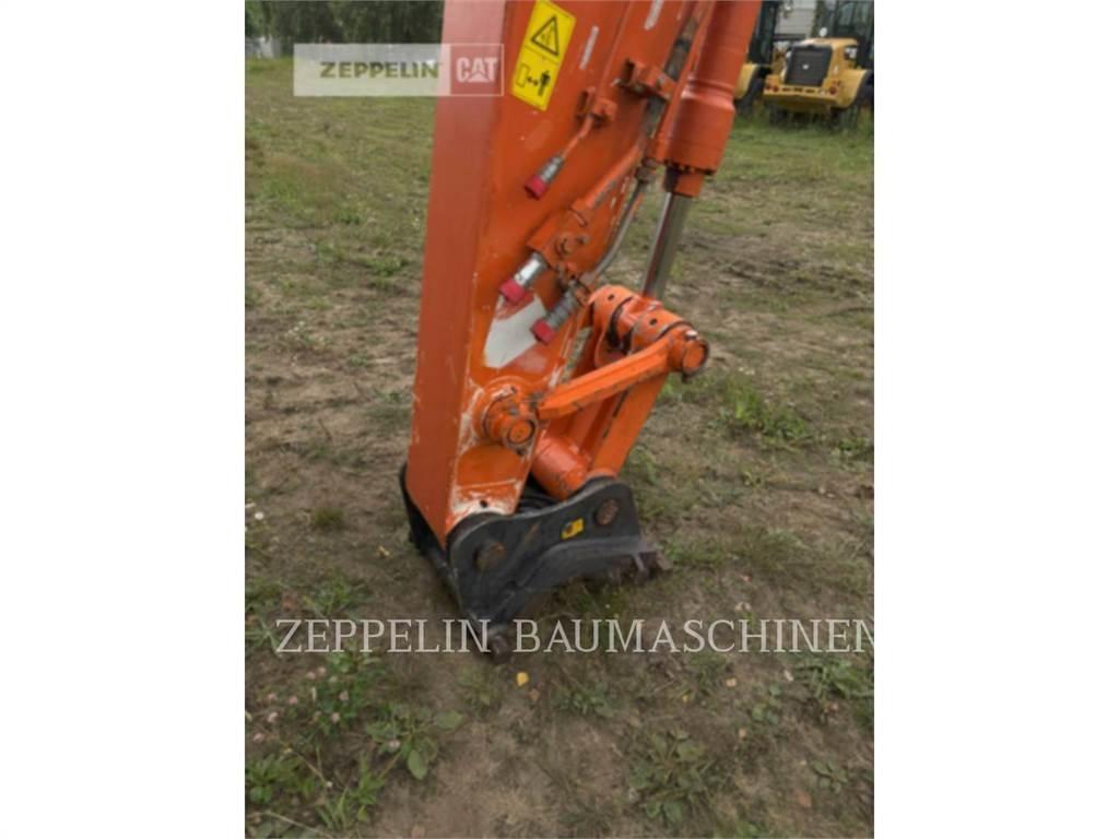 Hitachi ZX170W-3 轮式挖掘机