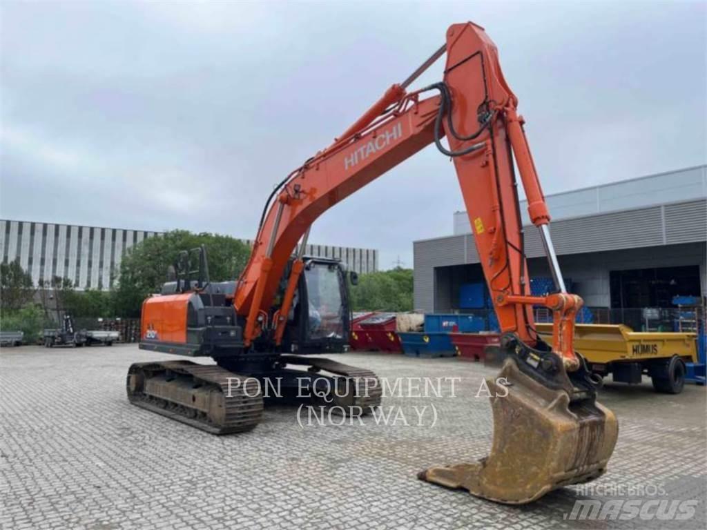 Hitachi ZX210 履带挖掘机