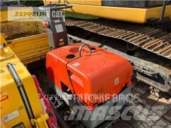 Husqvarna FS250 液压剪