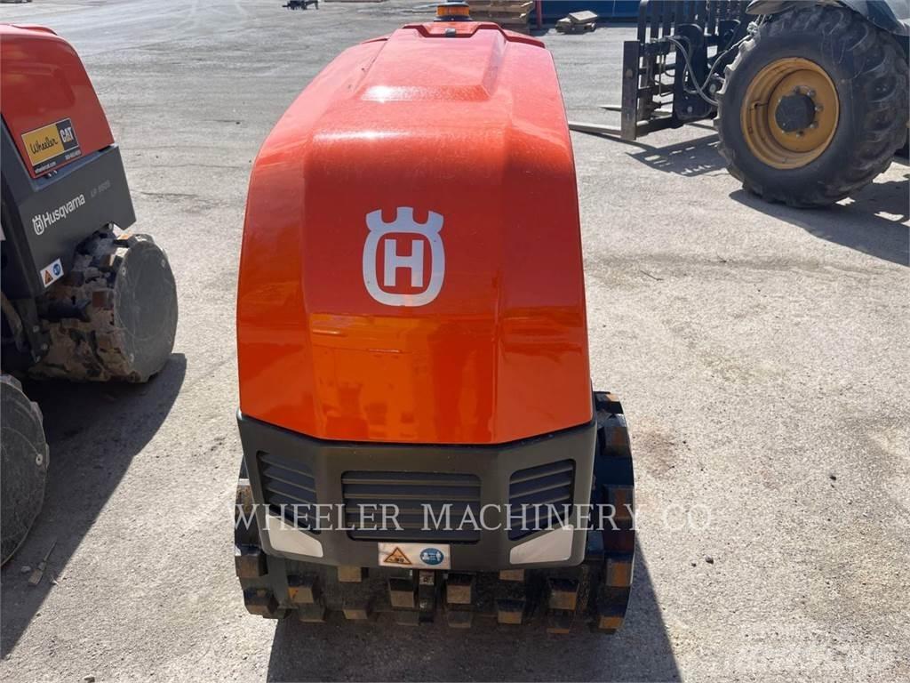 Husqvarna LP9505 双轮压路机