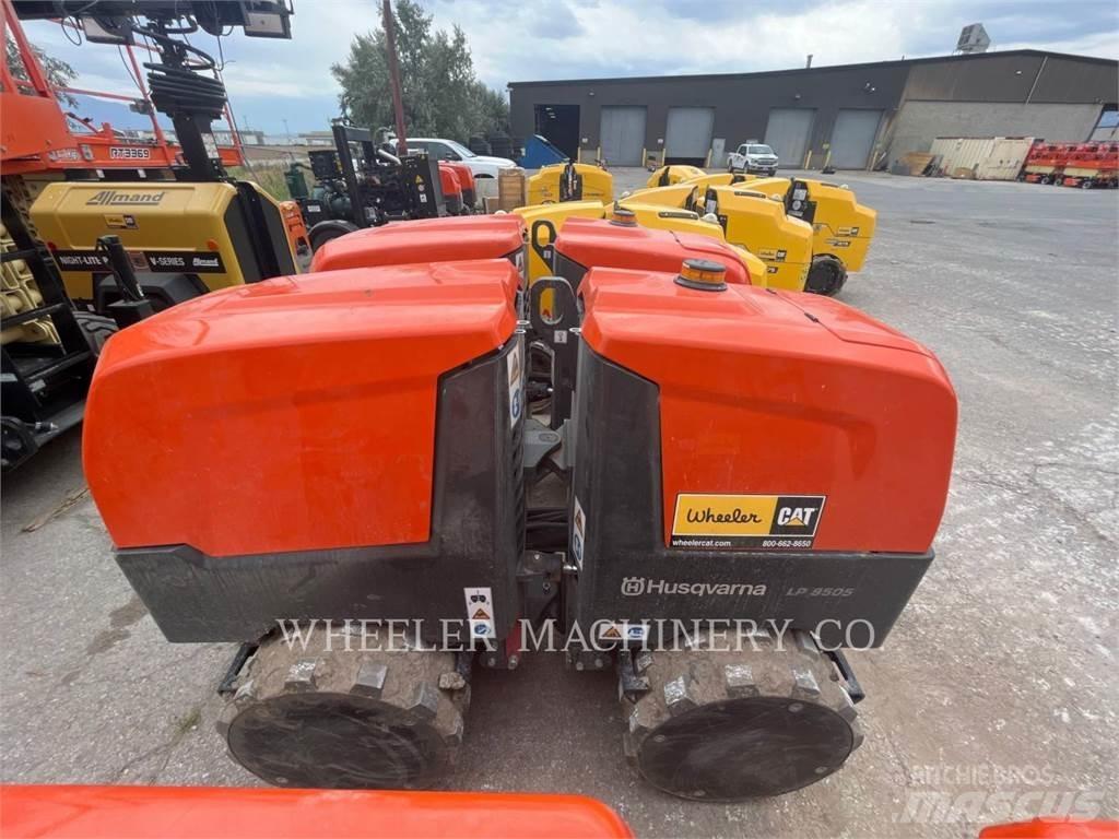 Husqvarna LP9505 双轮压路机