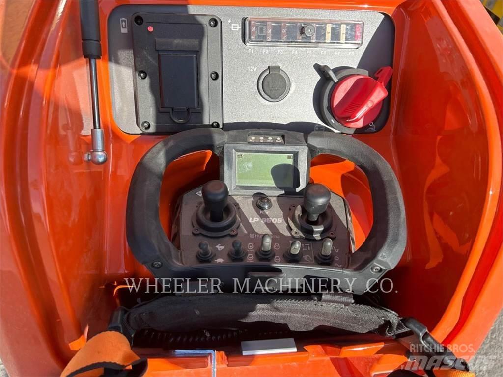 Husqvarna LP9505 双轮压路机