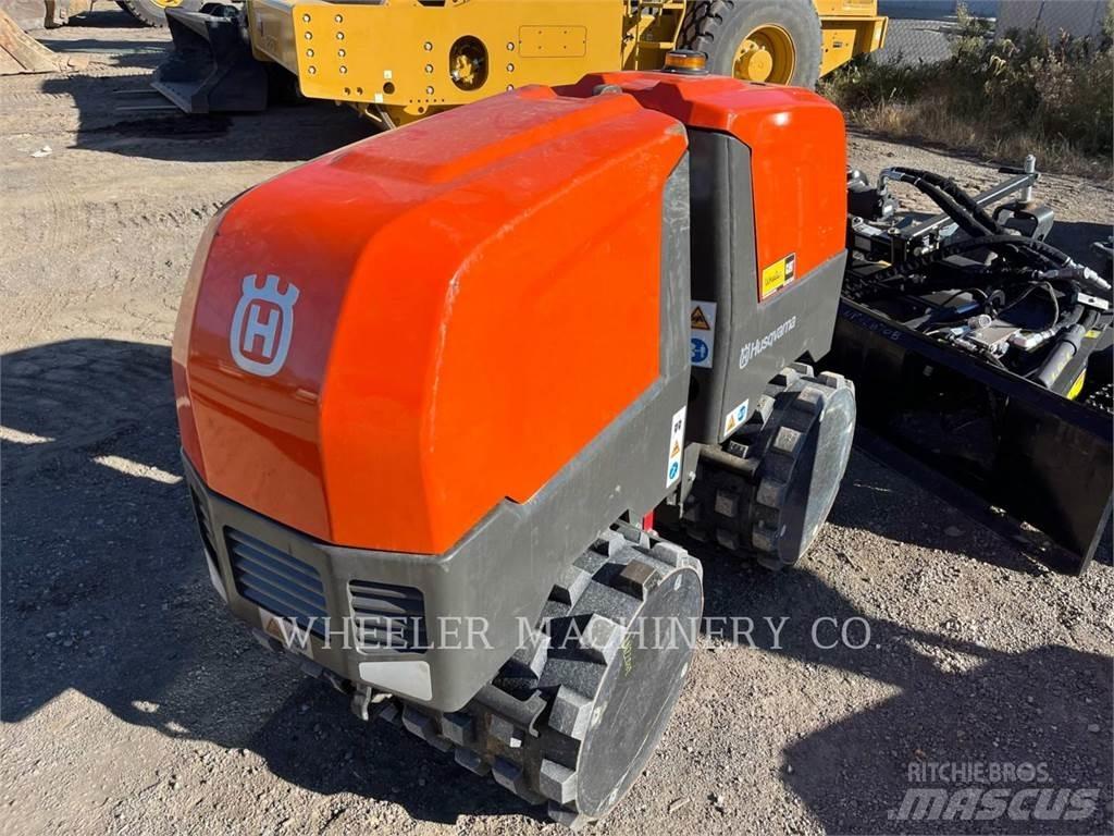 Husqvarna LP9505 双轮压路机