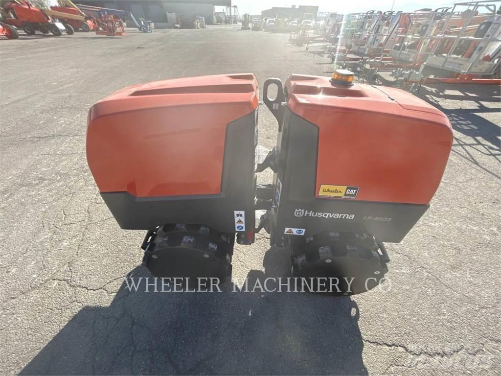 Husqvarna LP9505 双轮压路机