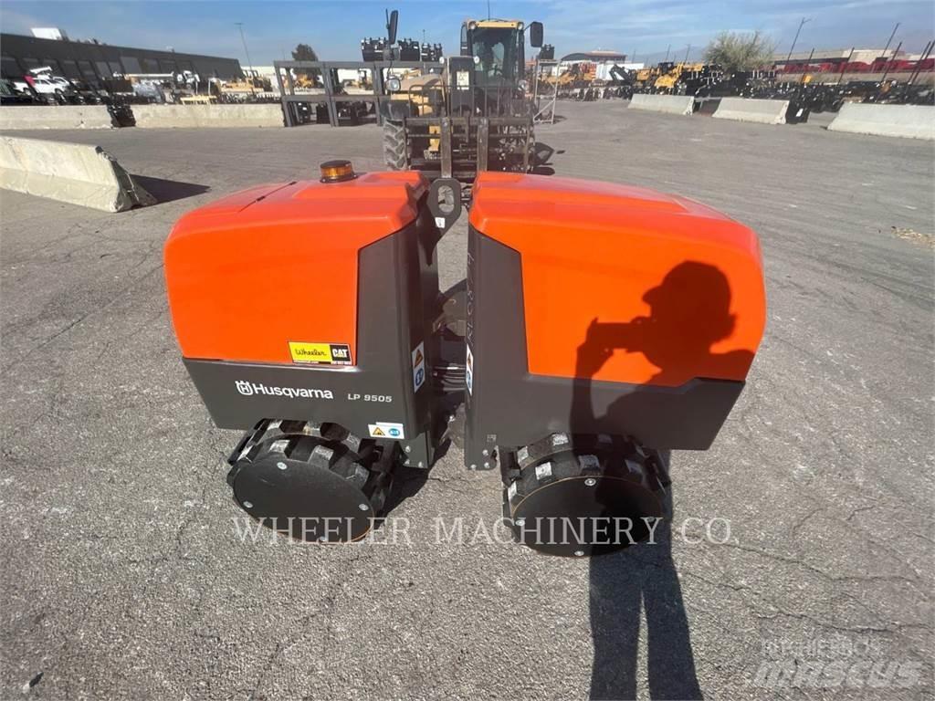 Husqvarna LP9505 双轮压路机