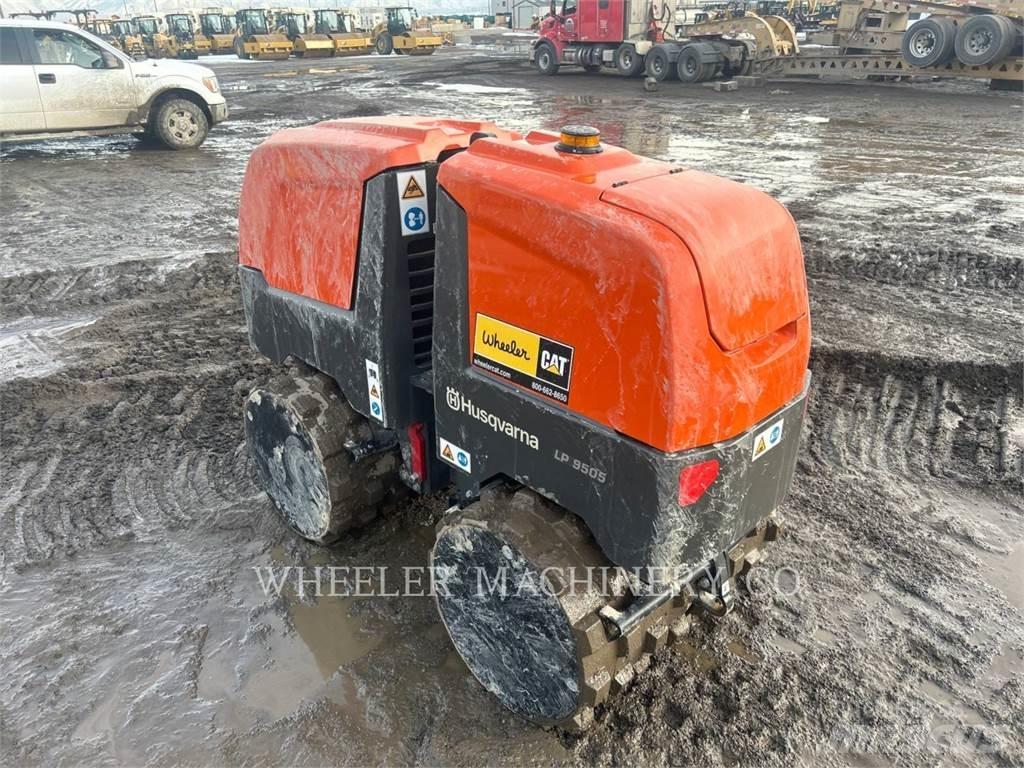 Husqvarna LP9505 双轮压路机