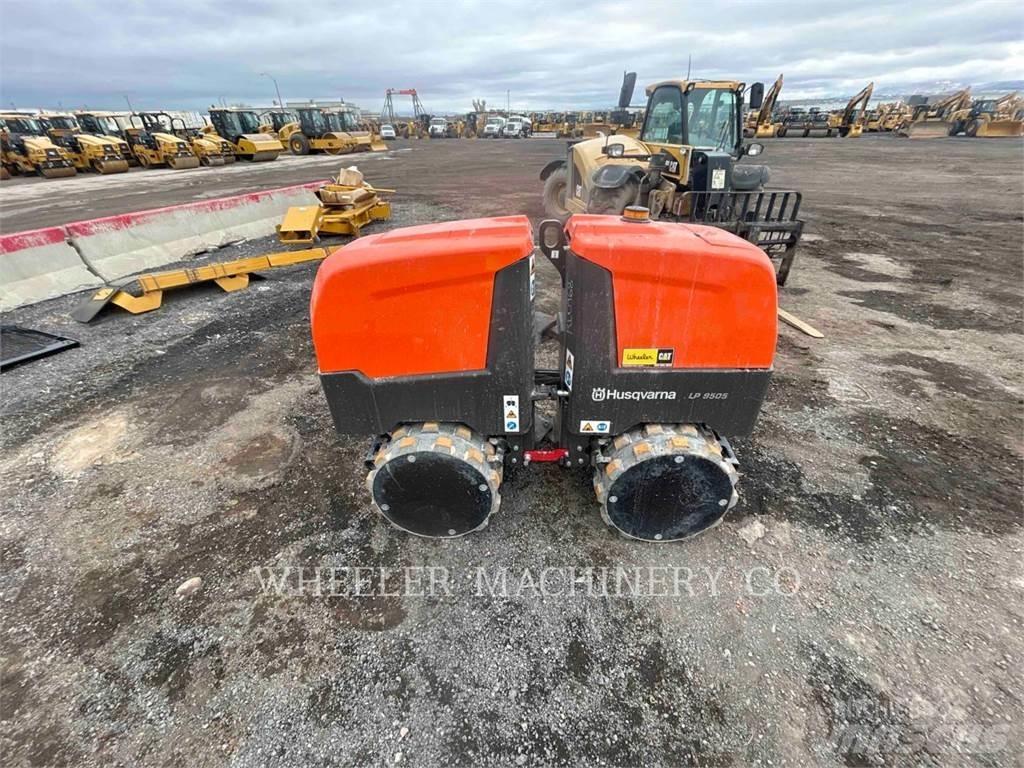 Husqvarna LP9505 双轮压路机
