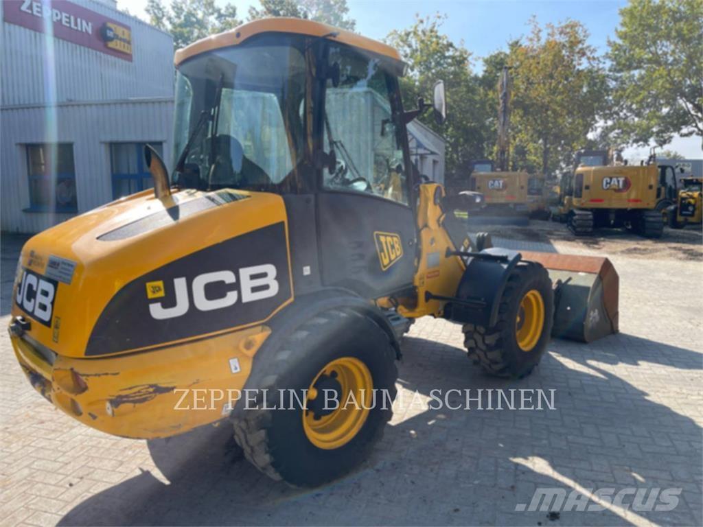 JCB 406 轮式装载机