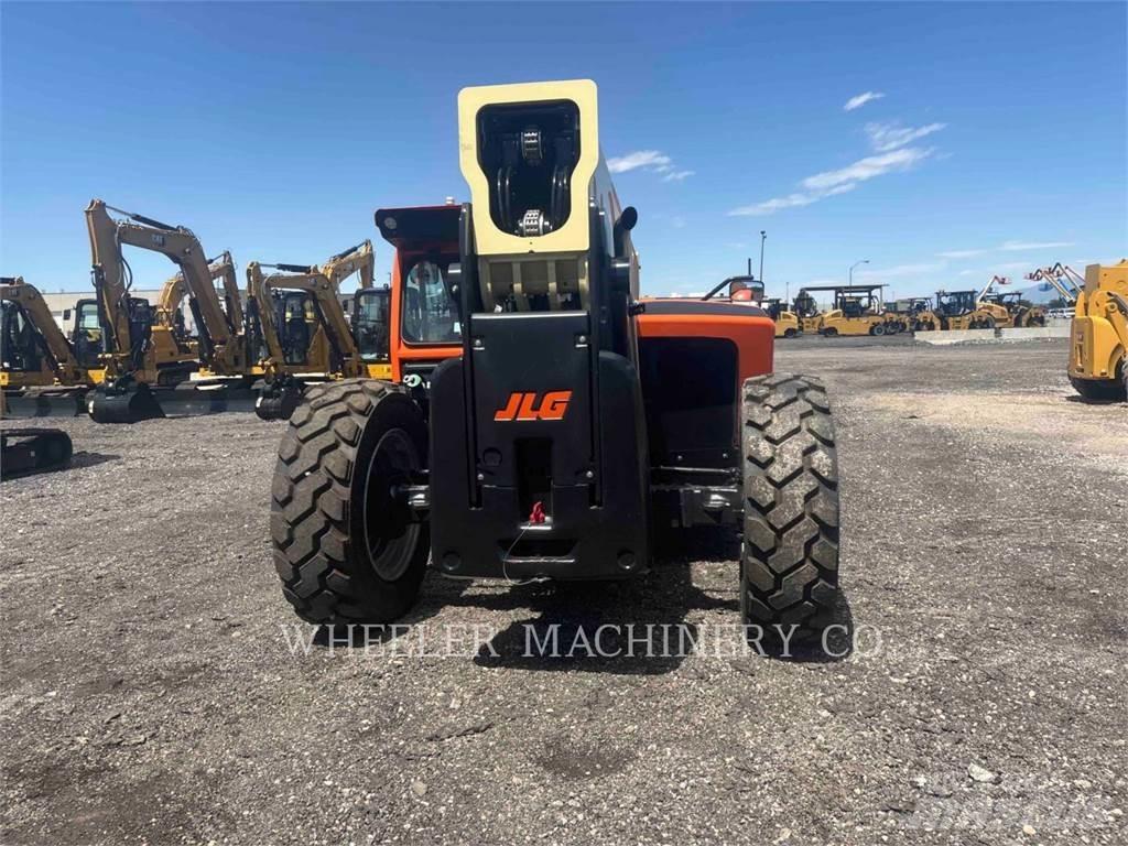 JLG 1055 伸缩臂叉装车|叉装车