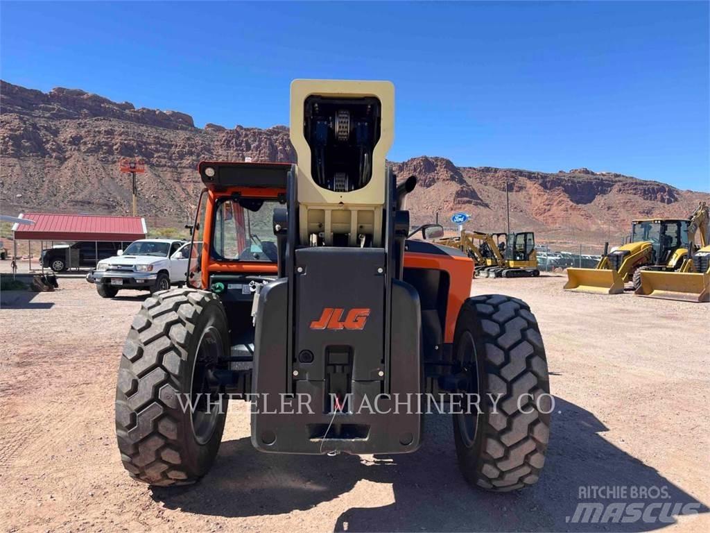 JLG 1055 伸缩臂叉装车|叉装车