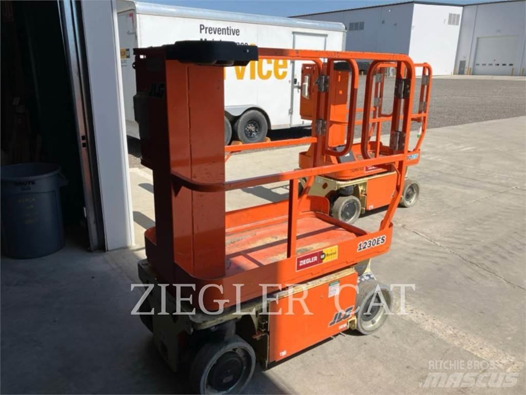 JLG 1230ES 剪叉式升降机