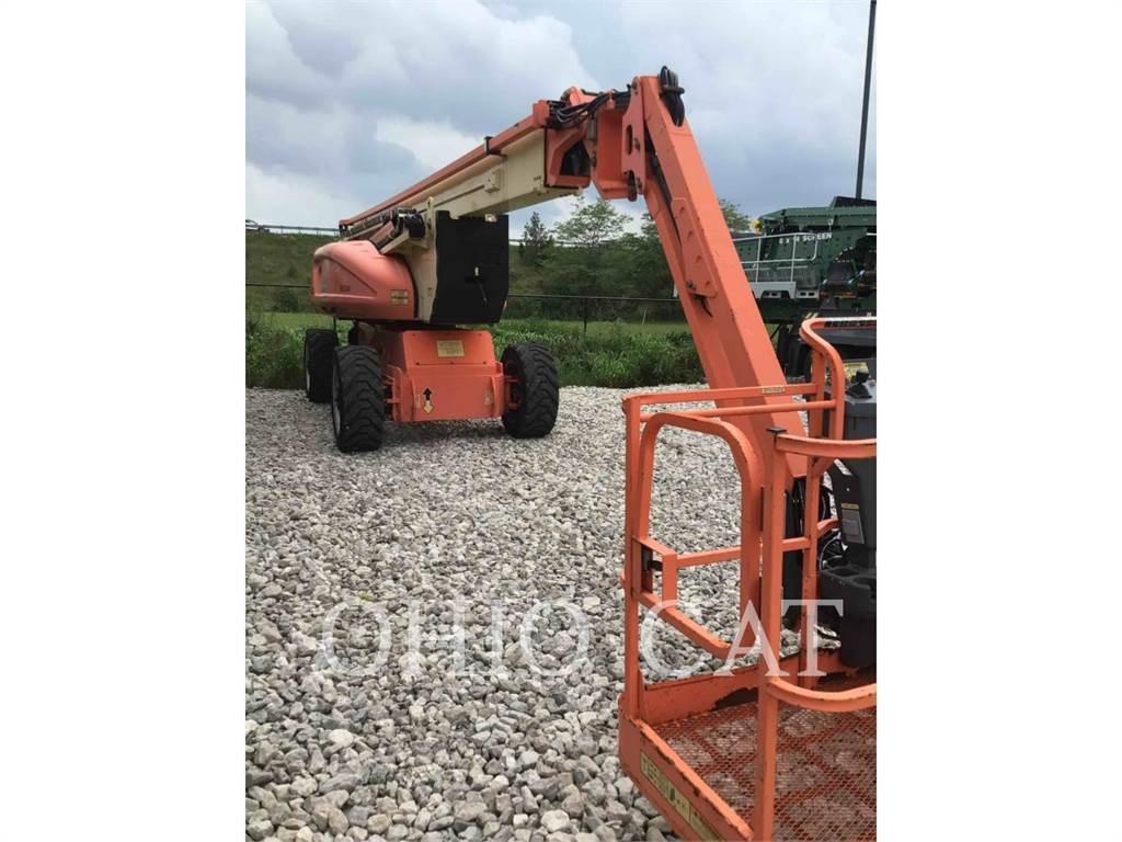 JLG 1250AJP 曲臂高空工作平台