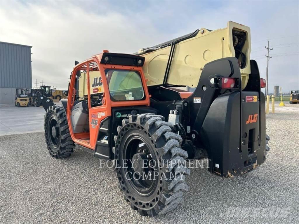 JLG 1255O 伸缩臂叉装车|叉装车