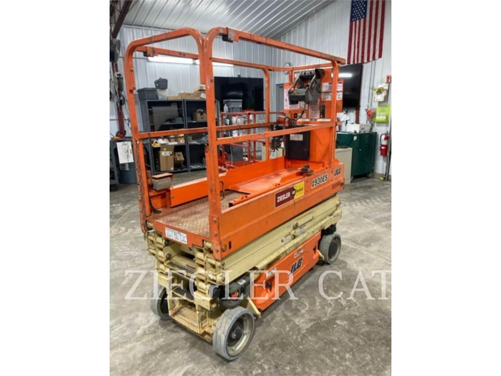 JLG 1930ES 剪叉式升降机