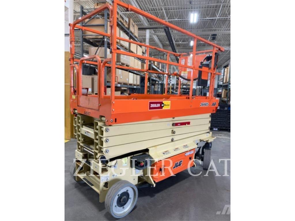 JLG 2646ES 剪叉式升降机