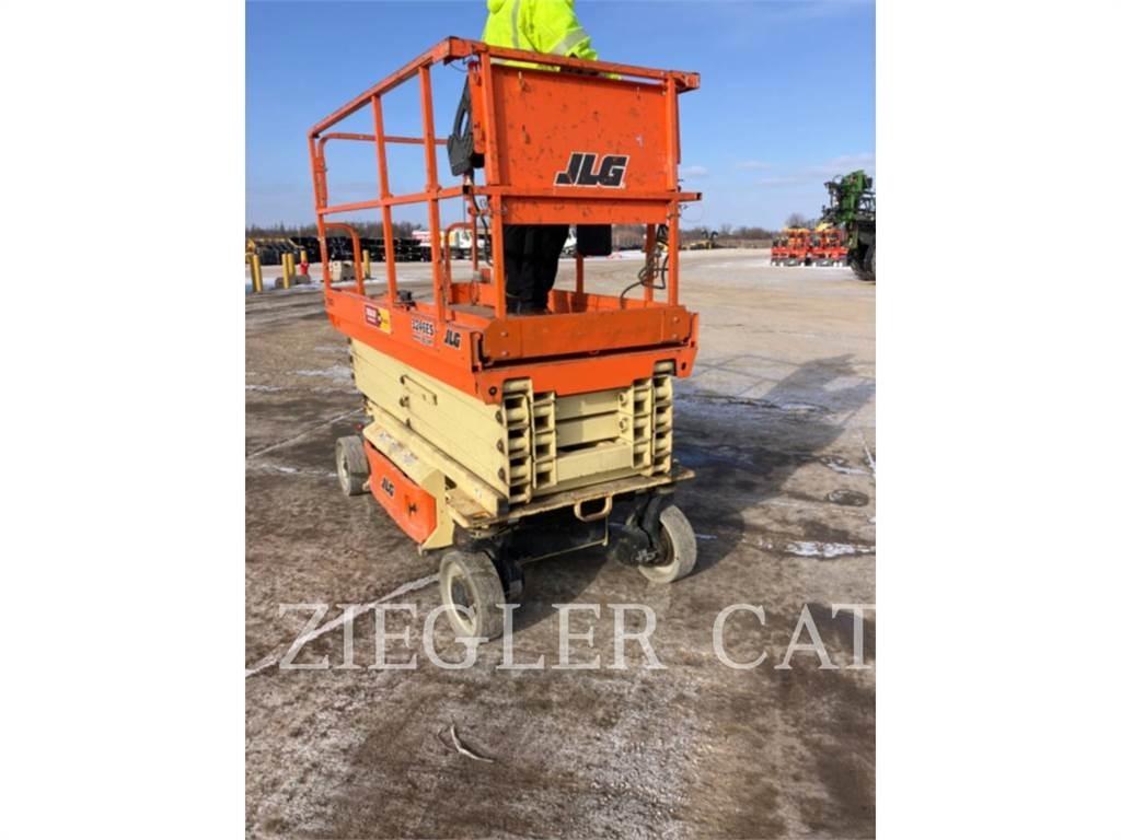 JLG 3246ES 剪叉式升降机