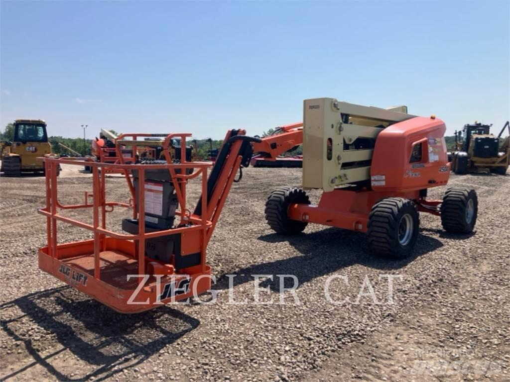 JLG 450AJ 曲臂高空工作平台