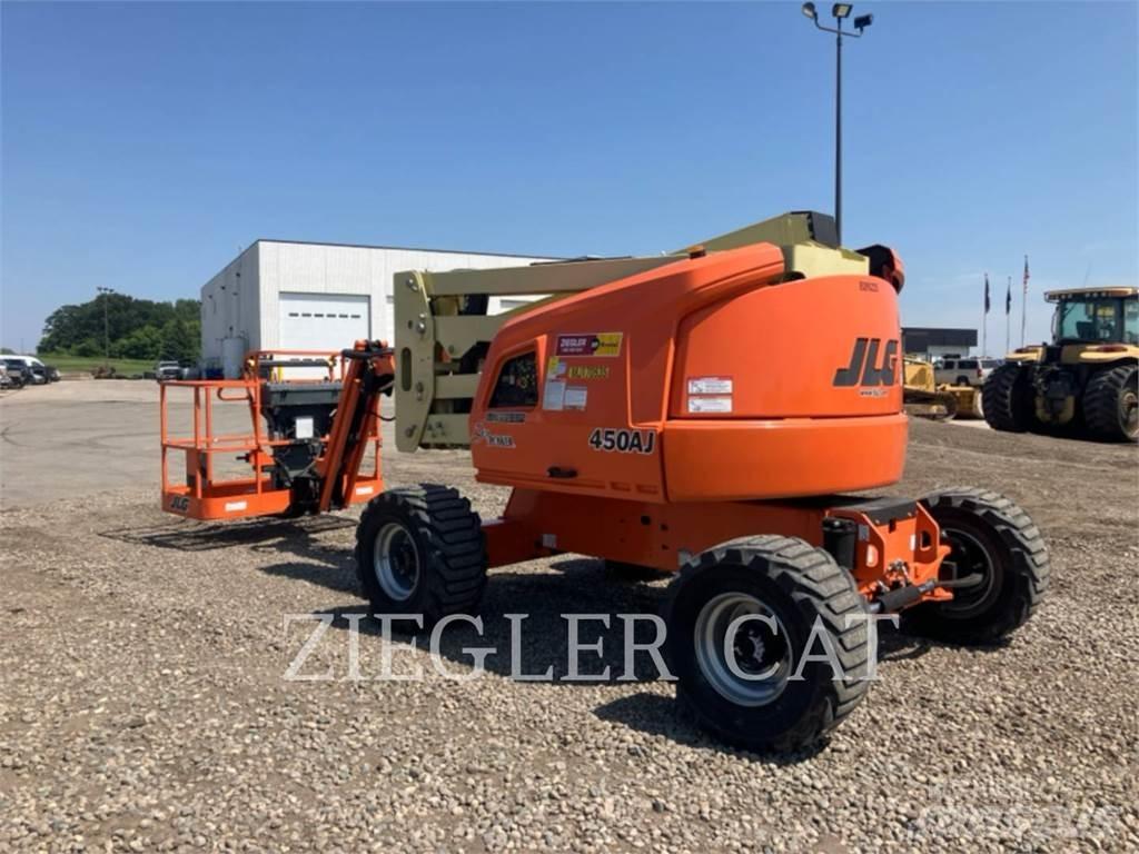 JLG 450AJ 曲臂高空工作平台