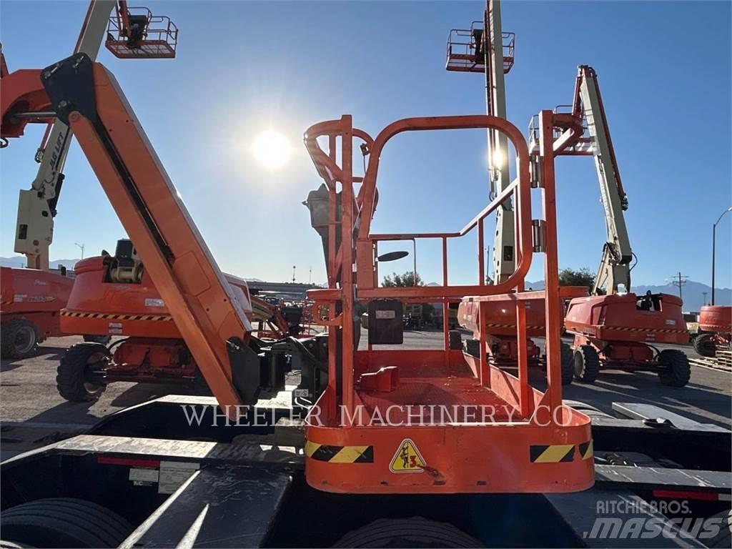 JLG 460SJ 曲臂高空工作平台