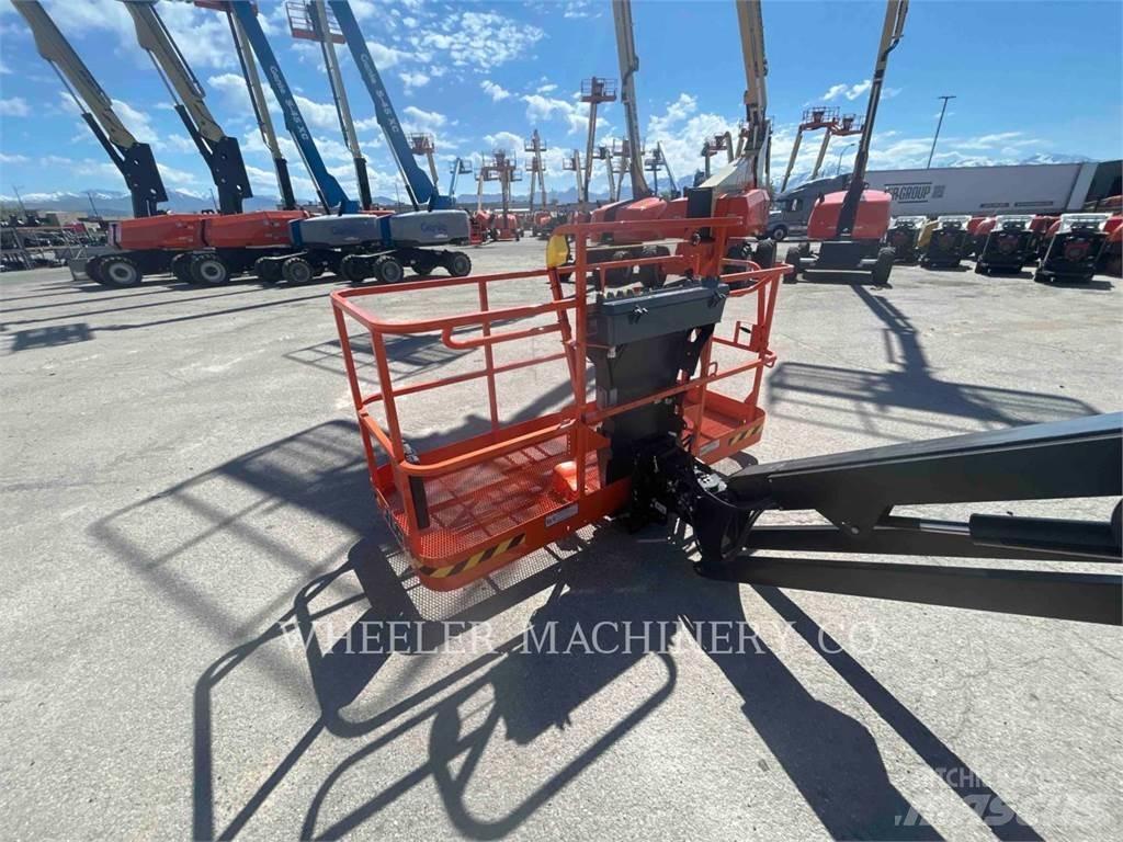 JLG 460SJ 曲臂高空工作平台