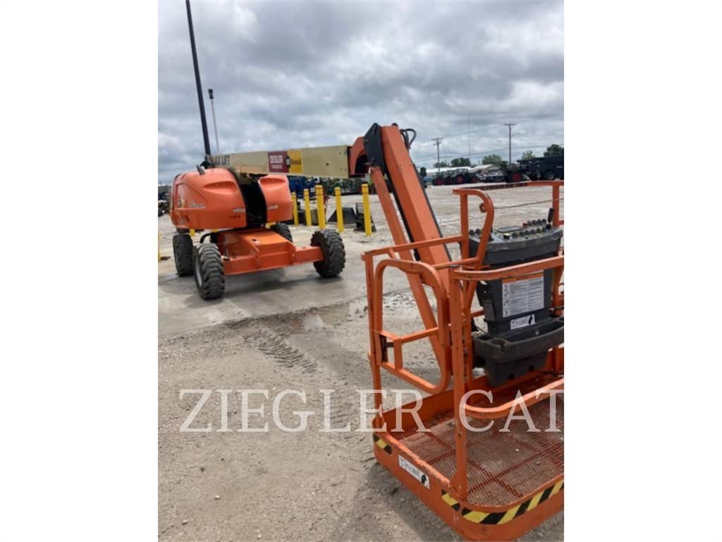 JLG 460SJ 曲臂高空工作平台