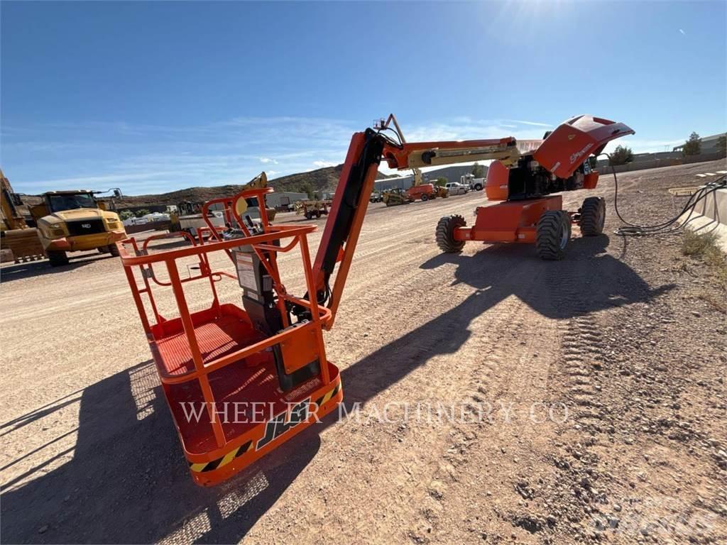 JLG 460SJ SP 曲臂高空工作平台