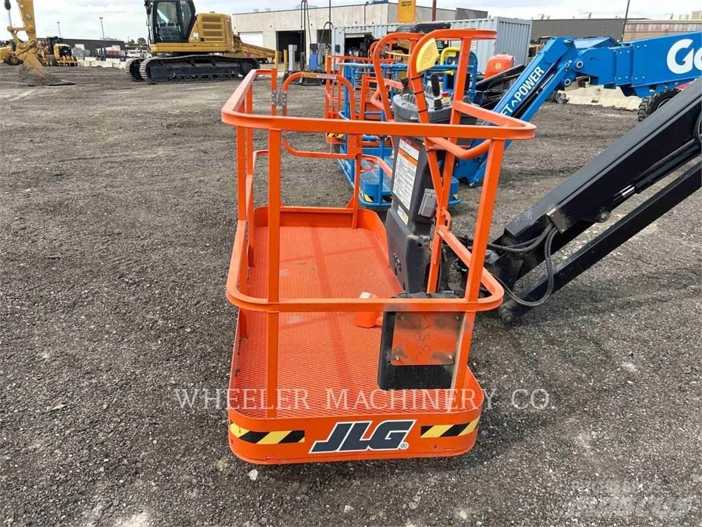 JLG 460SJ SP 曲臂高空工作平台