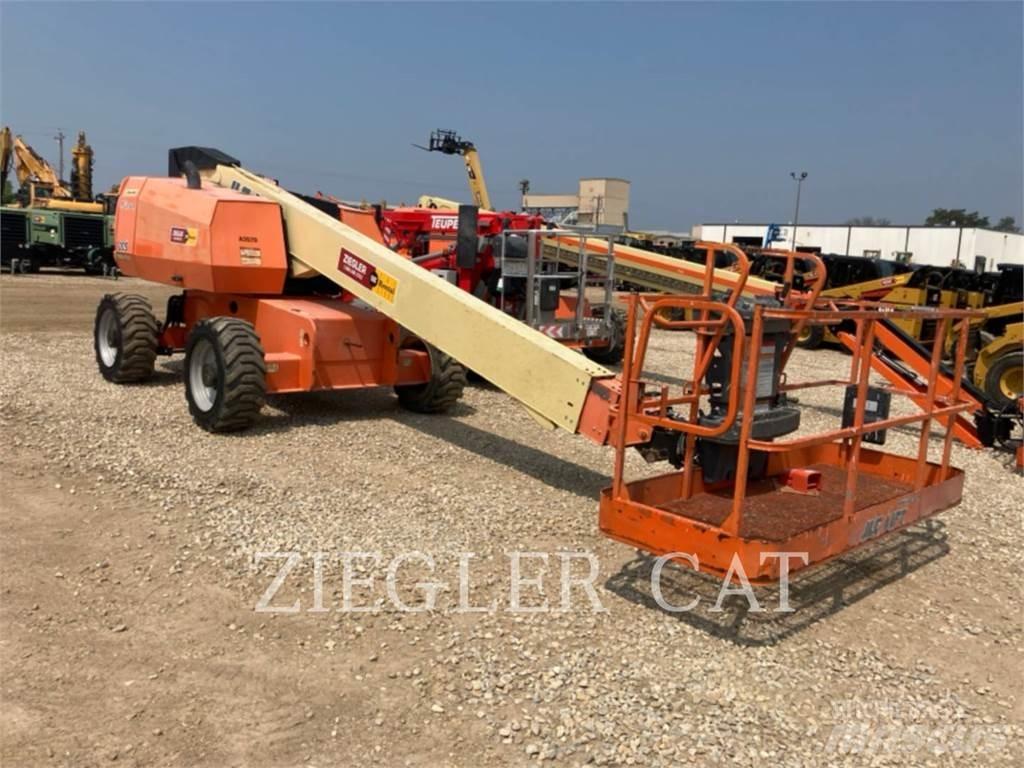 JLG 600S 曲臂高空工作平台