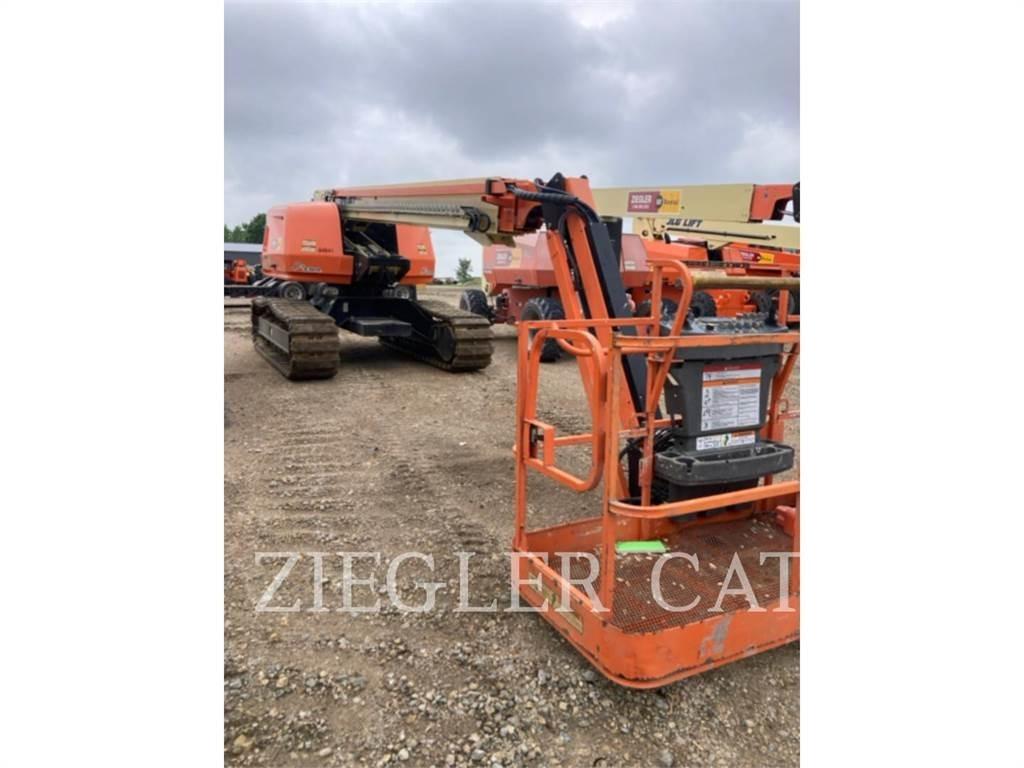 JLG 600SJC 曲臂高空工作平台